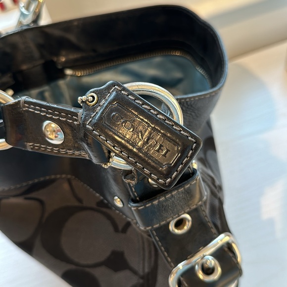 Coach Purse - Picture 3 of 6